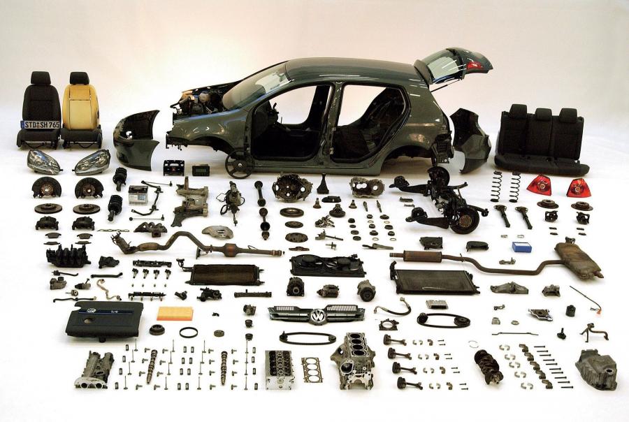  Volkswagen Golf 2004 года  (фото 11 из 170)